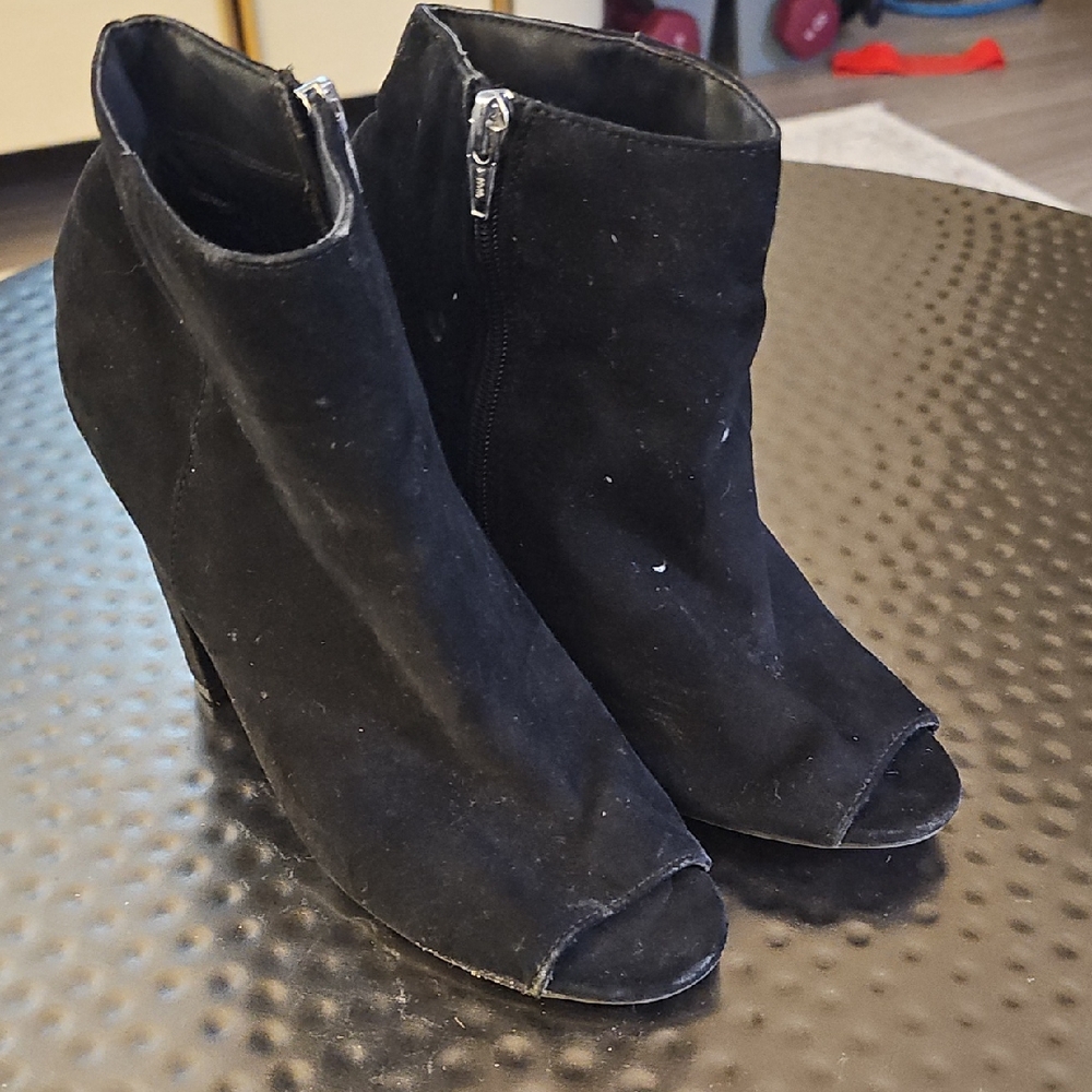 Vintage Black Peep-Toe Ankle Boots